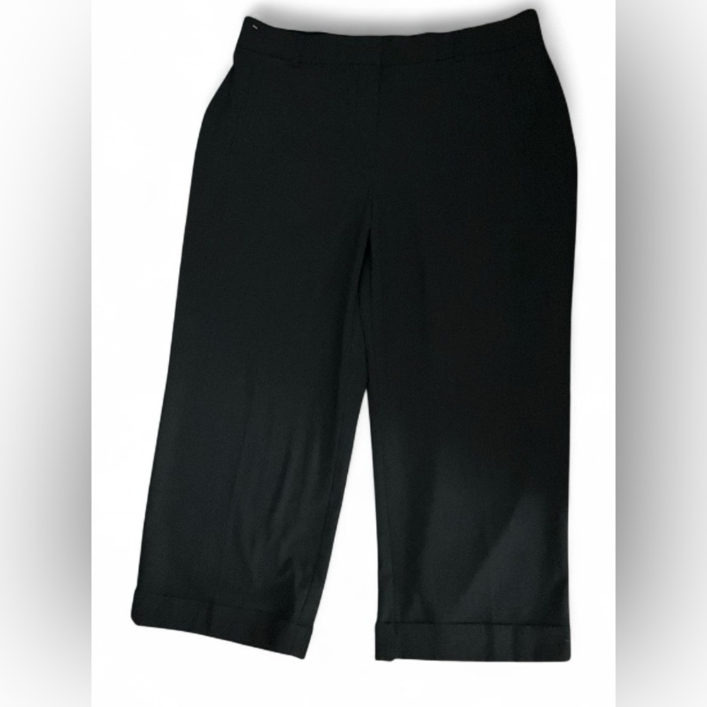 Counterparts Black Cropped Pants Women's Size 14 | Back Pocket Detail